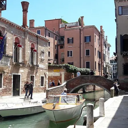 Cafoscari Apartamento *