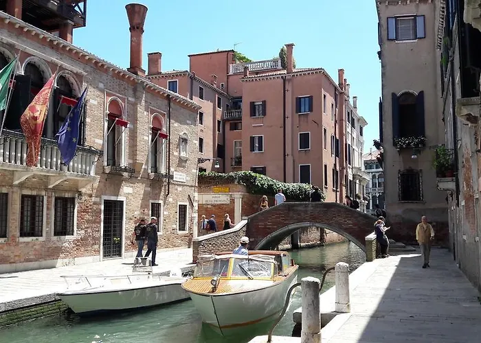 Cafoscari Apartament *